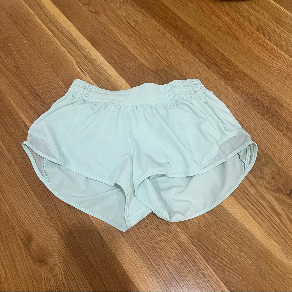 Mint moment lululemon hotty hot shorts